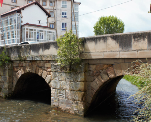Bien de Interés Cultural Puente del Ebro en Reinosa Bien de Interés Cultural Puente del Ebro en Ayuntamiento de Reinosa